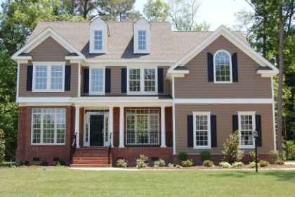 Hall of Fame Construction Group Vinyl Siding Installation